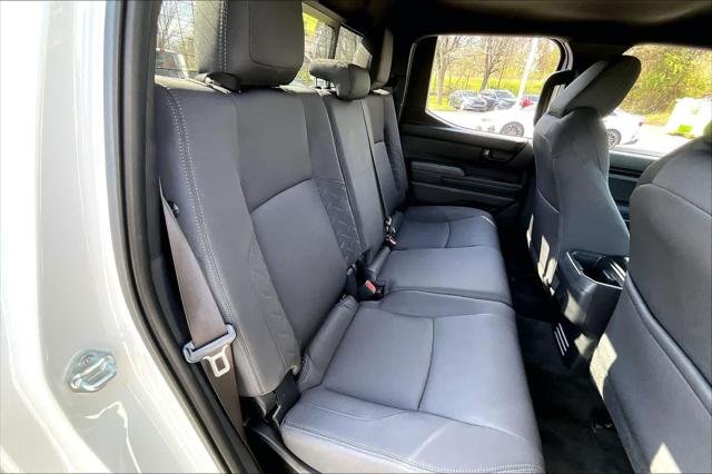 2024 Toyota Tacoma SR5 - Photo 20