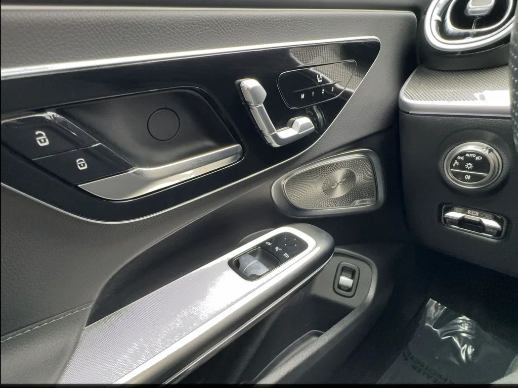 Used 2025 Gray Mercedes-Benz CLE 300 image 42