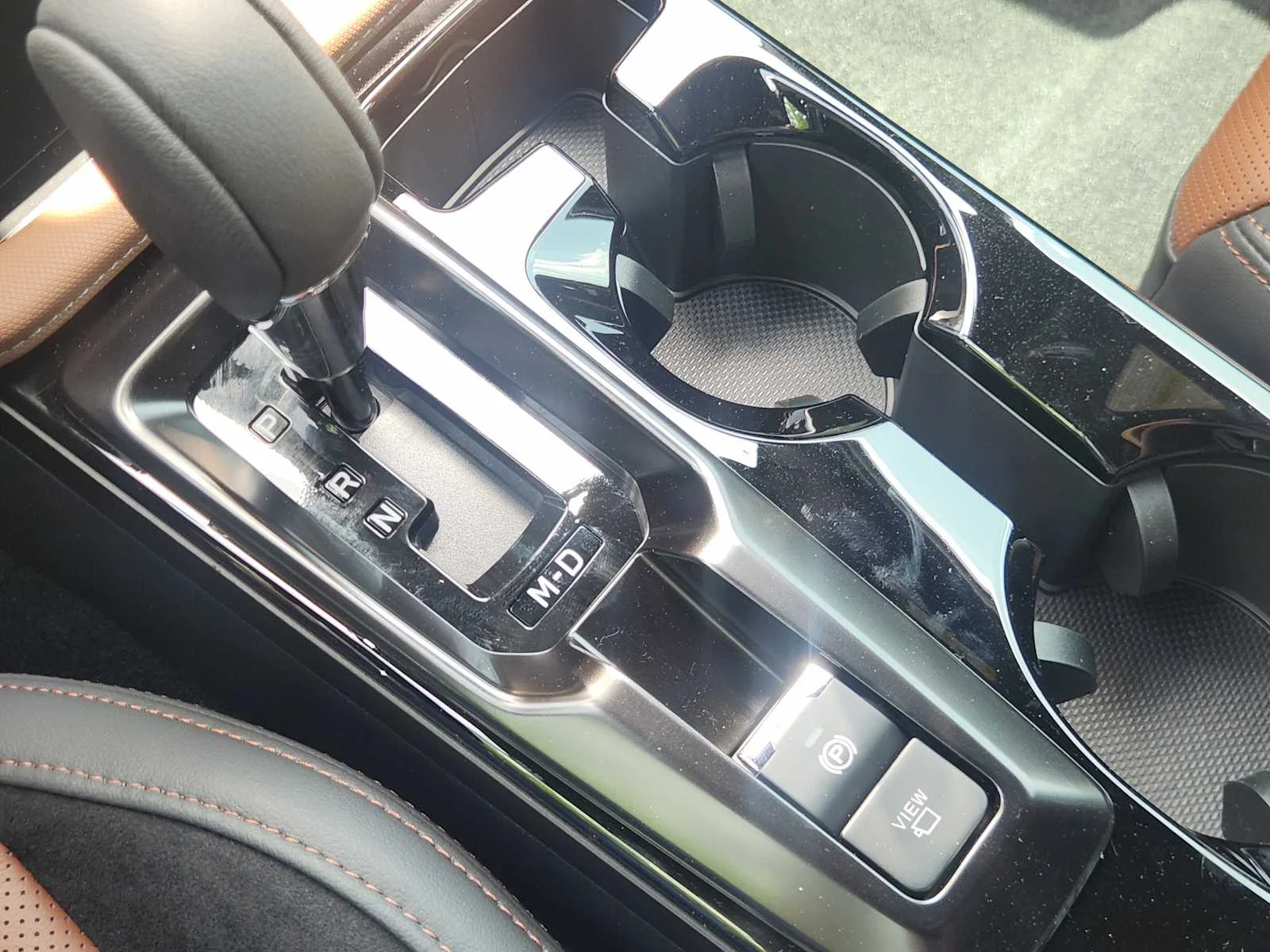 New 2026 CRYSTAL BLACK SILICA Subaru Touring image 14