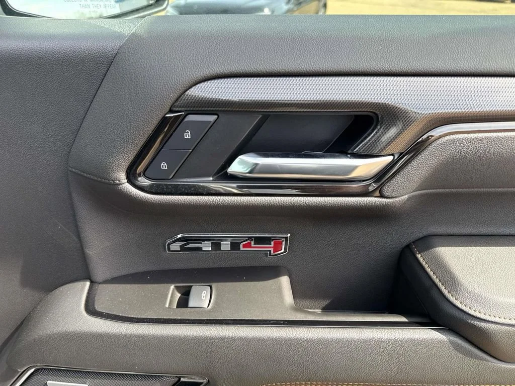 2025 GMC Sierra 1500 AT4 - Photo 27