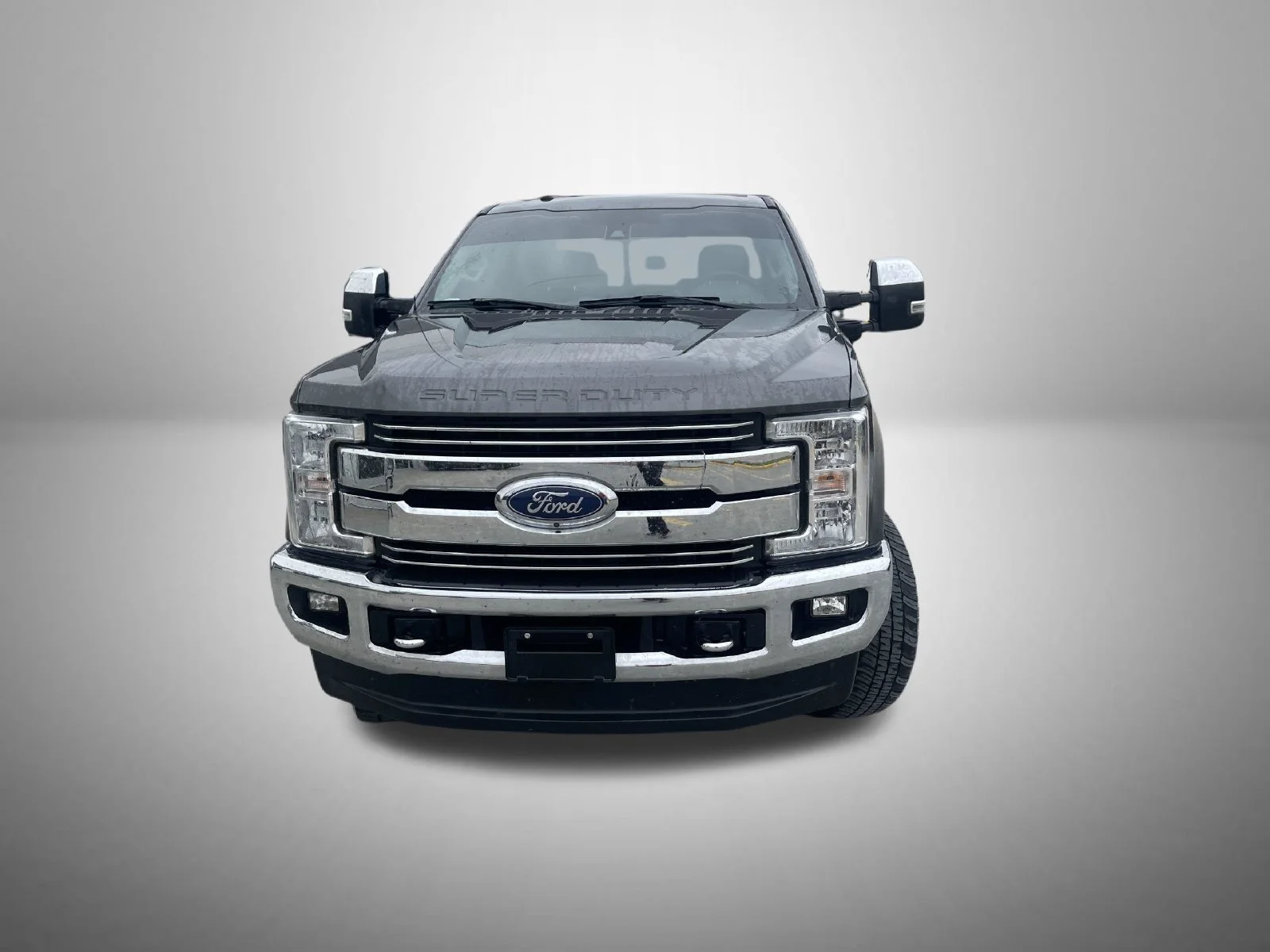 Used 2018 Gray Ford Lariat image 2