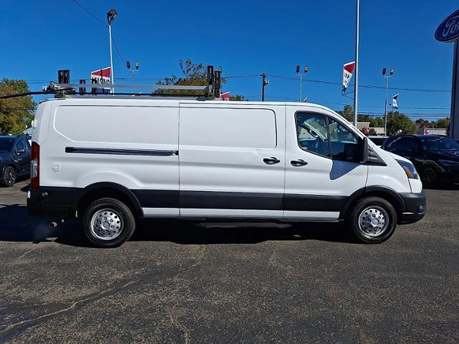 Used 2020 Oxford White Ford Base image 7
