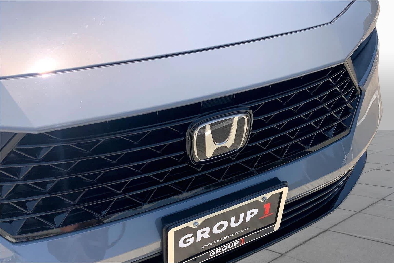 Used 2024 Urban Gray Pearl Honda Sport-L image 29