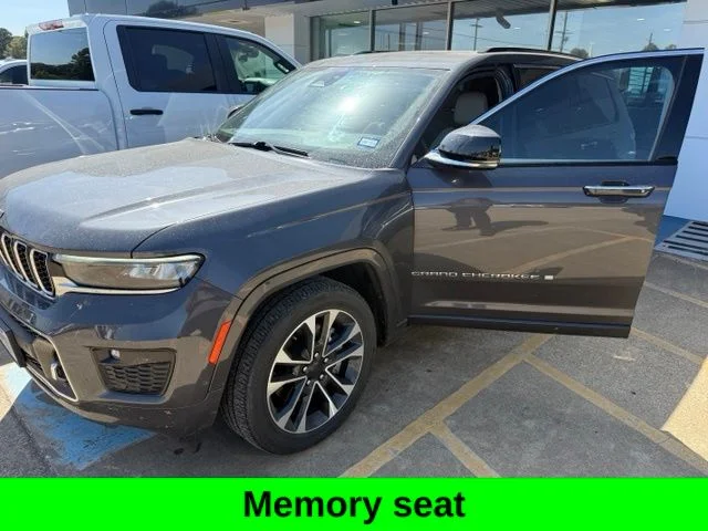 Used 2023 Gray Jeep Overland image 32