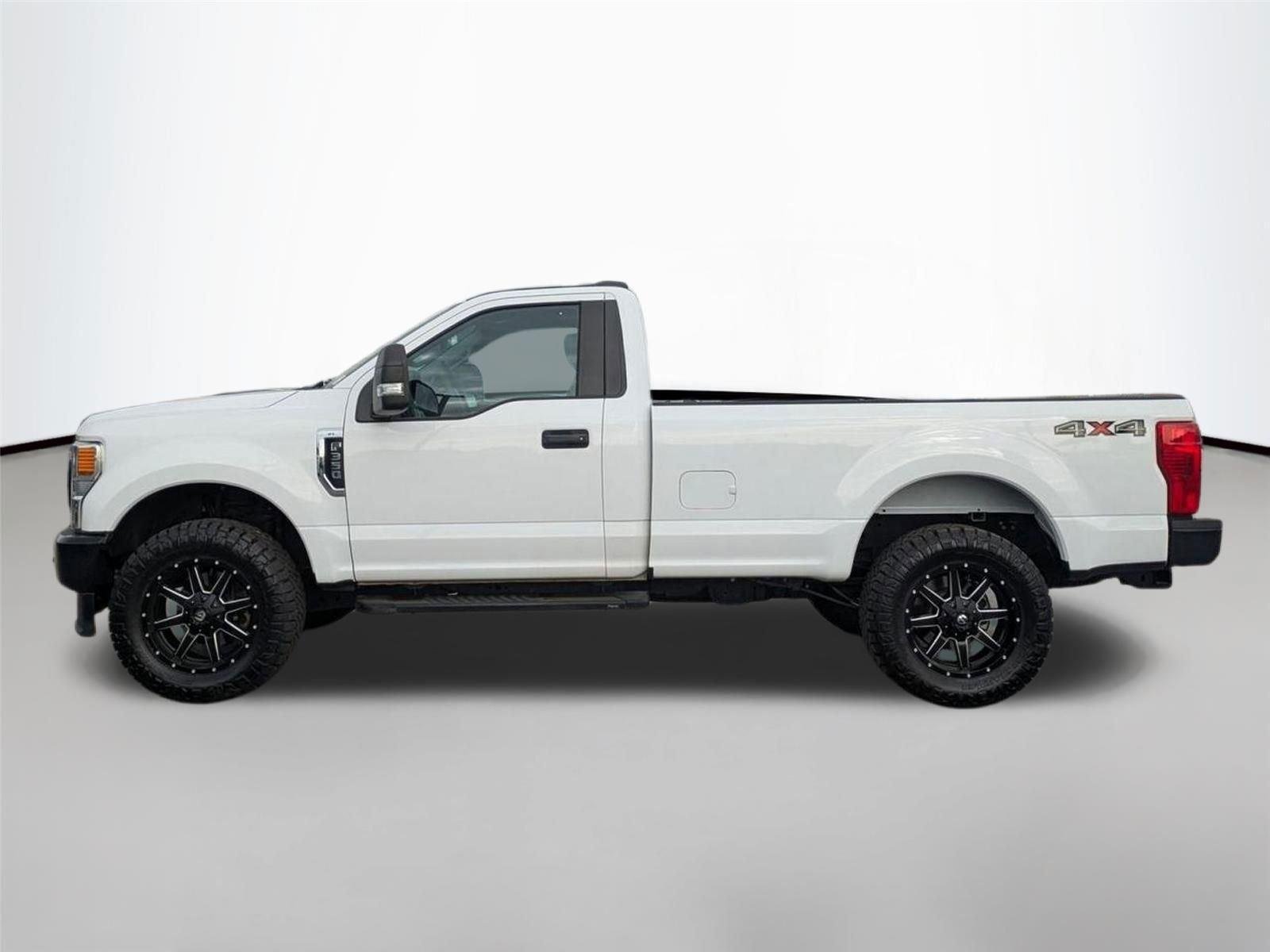 Used 2022 Oxford White Ford XL image 8