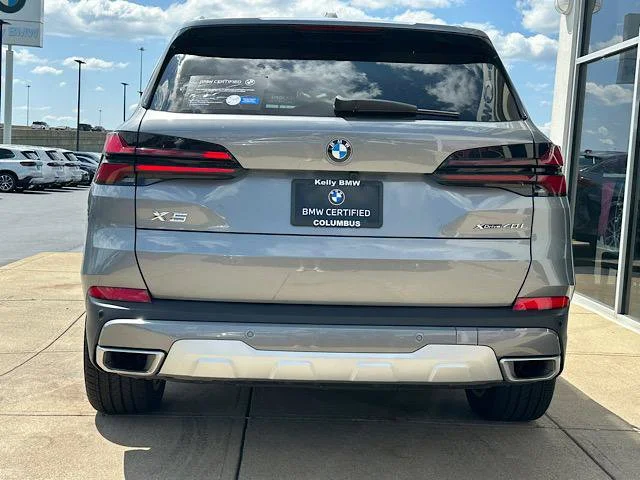 Certified Used 2024 Skyscraper Grey Metallic BMW xDrive40i image 9