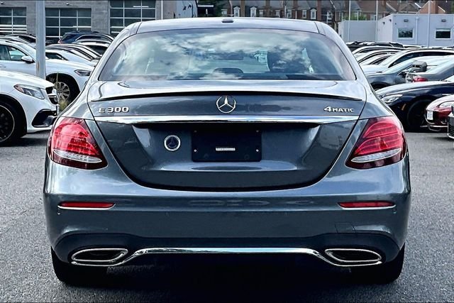 Used 2017 Gray Mercedes-Benz E 300 image 3