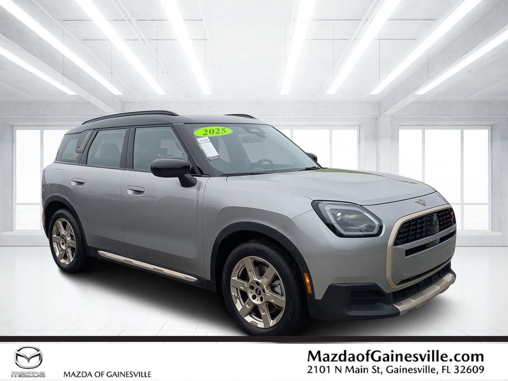 2025 MINI Countryman S ALL4's photo