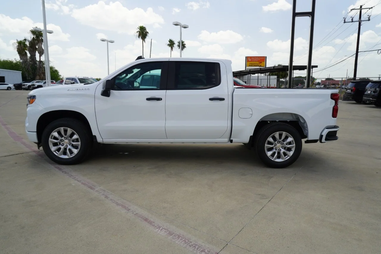 2026 Chevrolet Silverado 1500 Custom - Photo 14