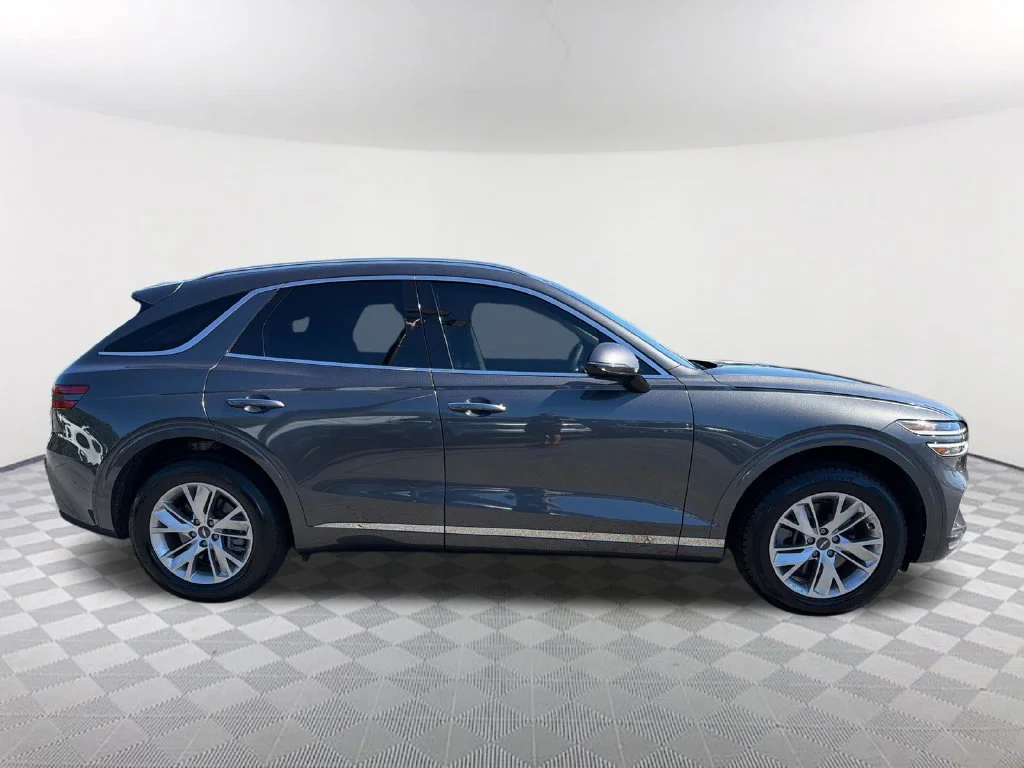 Used 2022 Gray Genesis 2.5T image 4