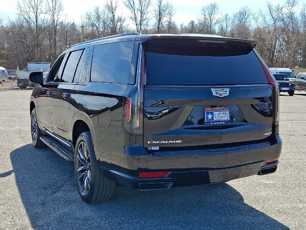 Used 2023 Black Raven Cadillac Sport image 9