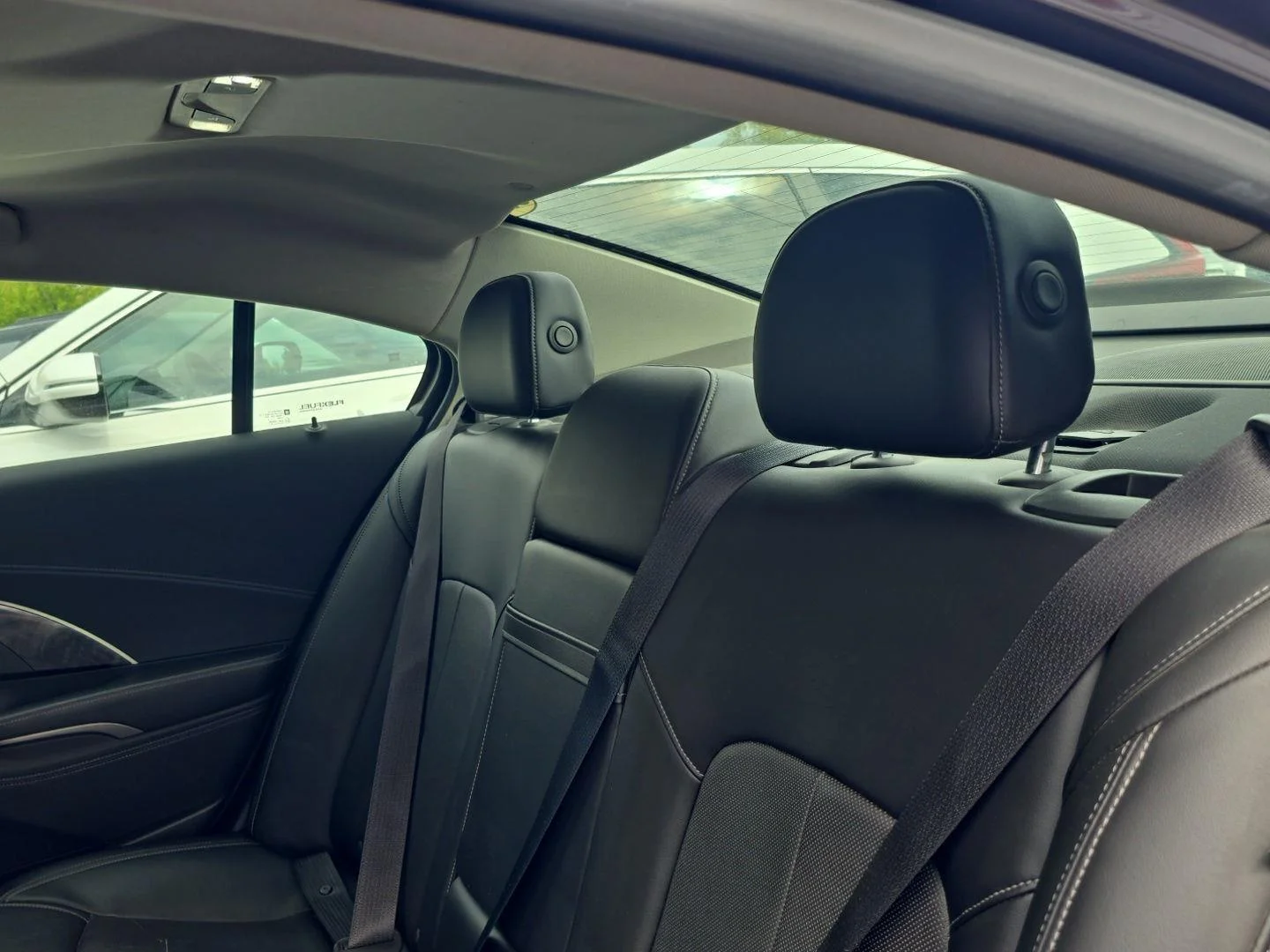 Used 2015 Midnight Amethyst Buick Premium I image 6