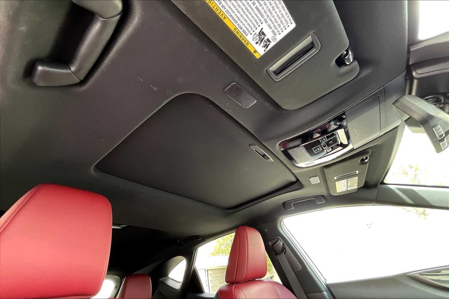 Used 2025 Eminent White Pearl Lexus Premium image 13