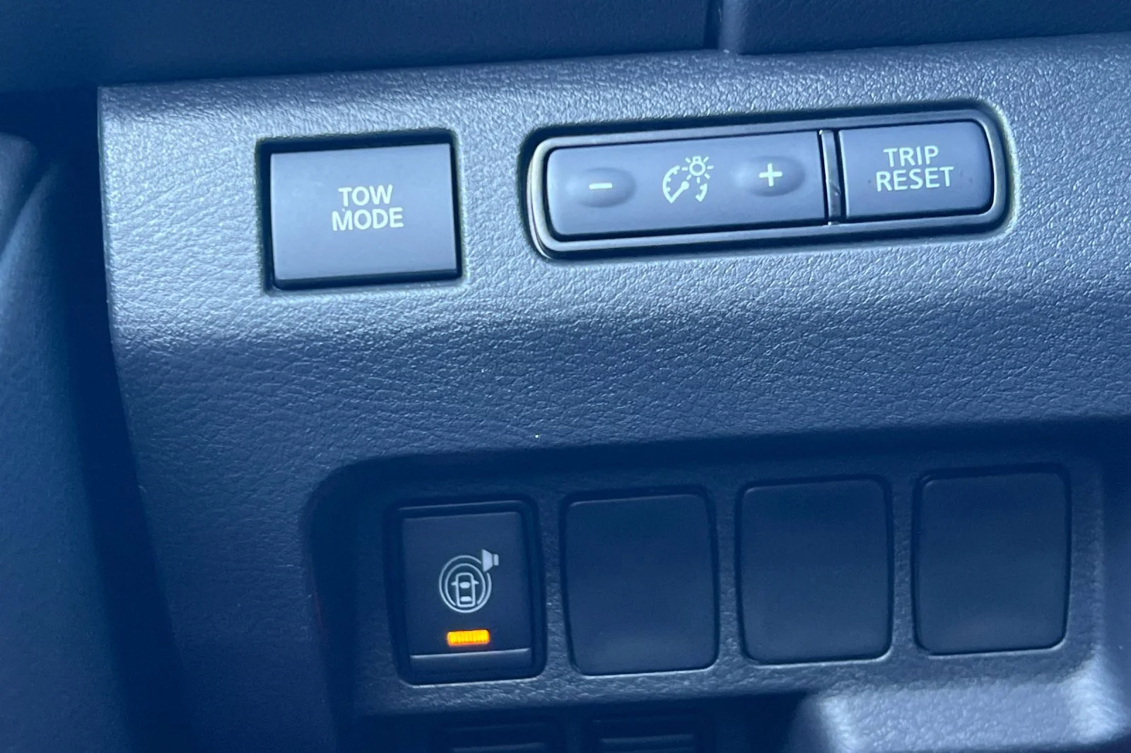 2025 Nissan Frontier PRO-4X - Photo 28