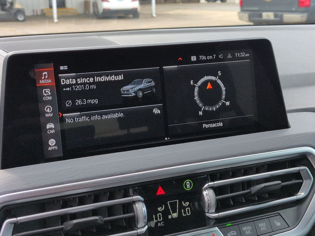 Used 2024 Gray BMW xDrive30i image 18