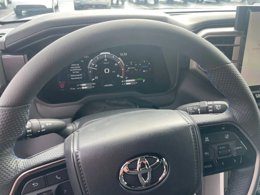 2026 Toyota Sequoia Platinum - Photo 12