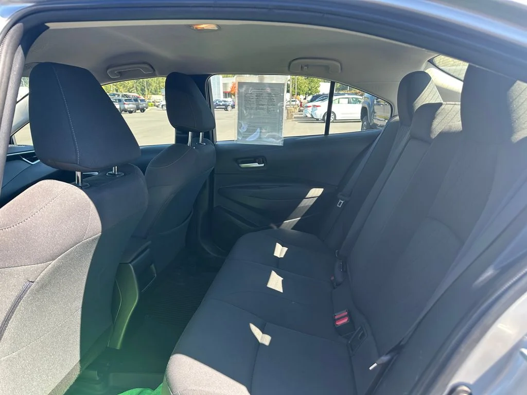 Used 2020 Silver Toyota LE image 14