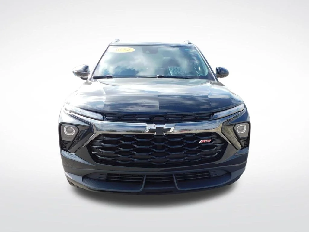 Used 2024 Black Chevrolet RS image 9