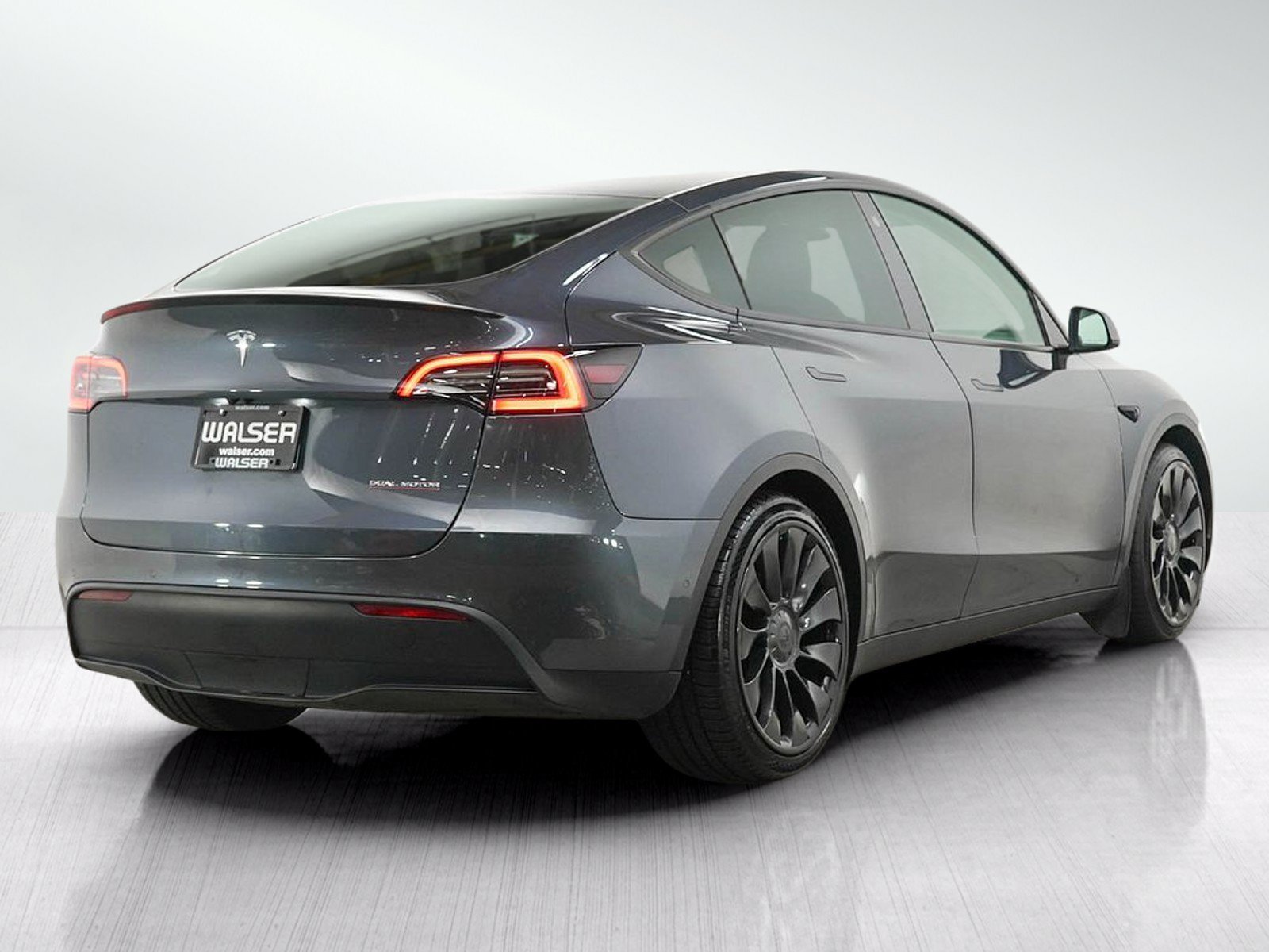 Used 2022 Gray Tesla Performance AWD image 5