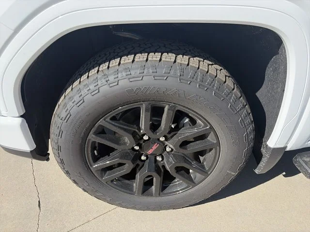 New 2026 White GMC Elevation image 10
