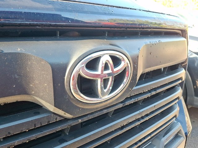 Used 2026  Toyota SR5 image 7