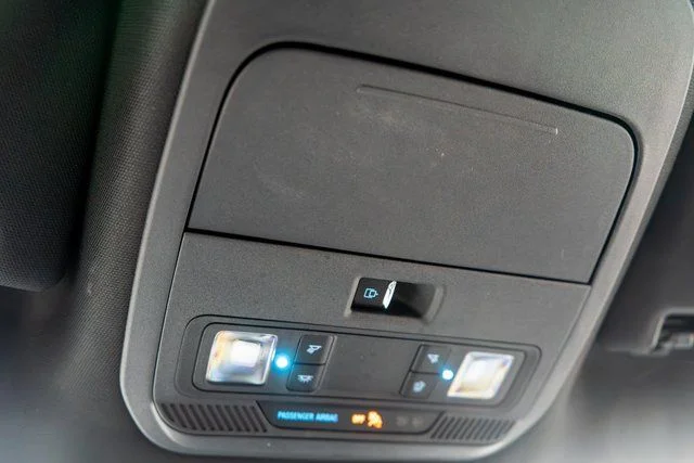 Used 2023 Gray Ford XLT image 33