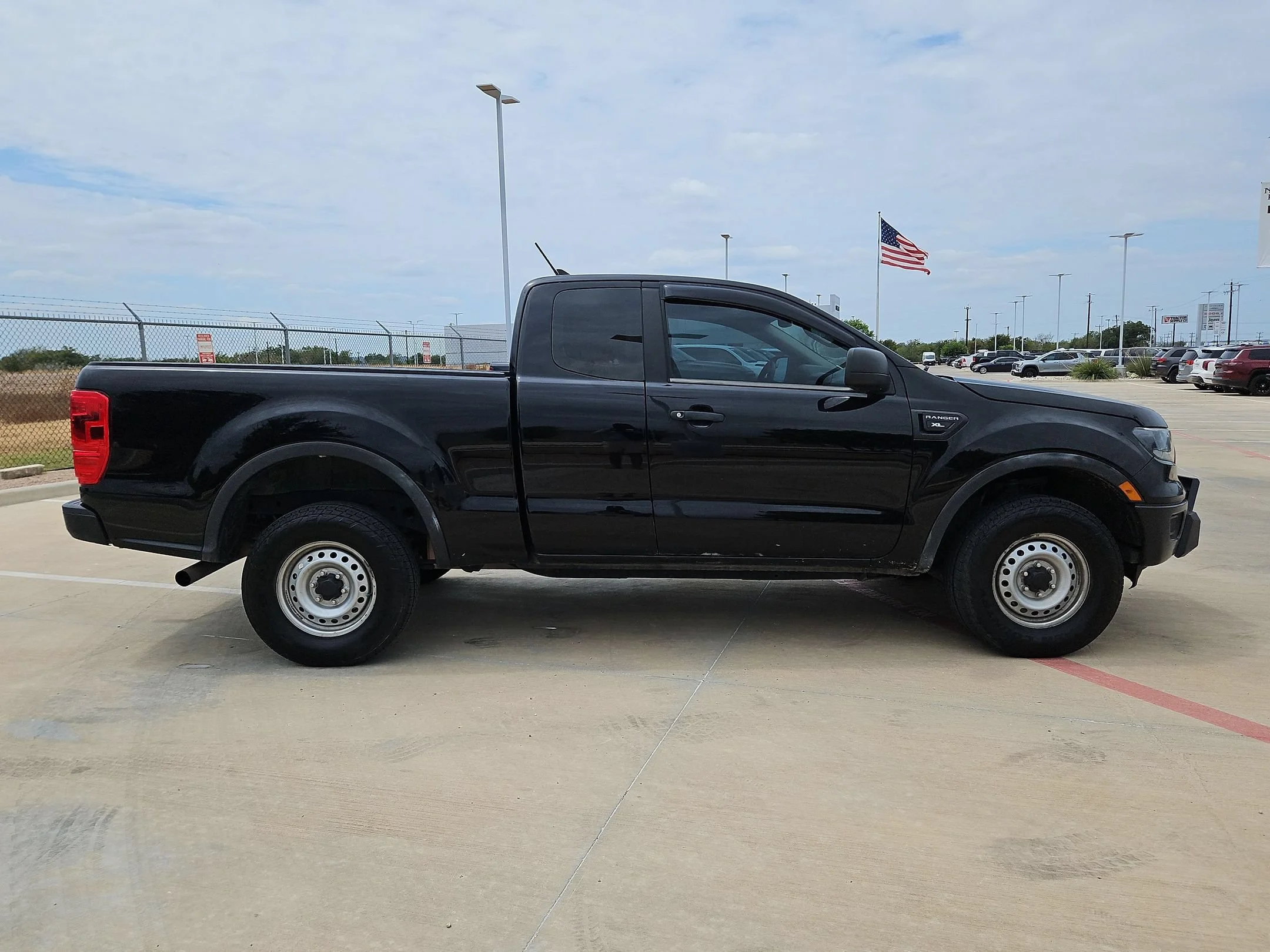 Used 2021 Ford Ranger XL with VIN 1FTER1EH8MLD54546 for sale in Castroville, TX