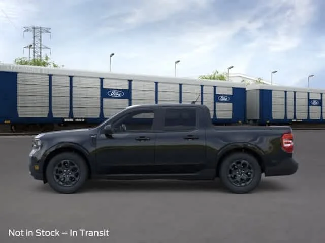 New 2026 Shadow Black Ford XLT image 3