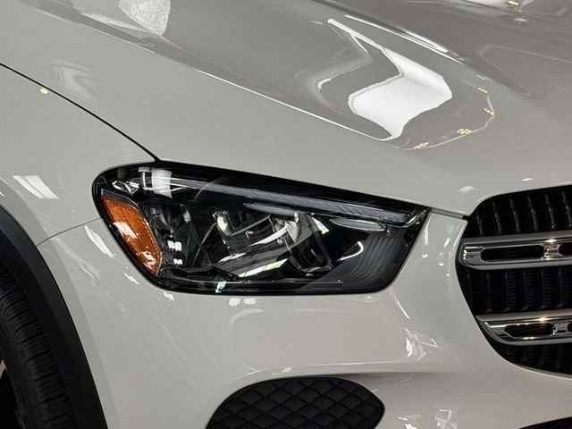 Certified Used 2025 White Mercedes-Benz GLE 350 image 16