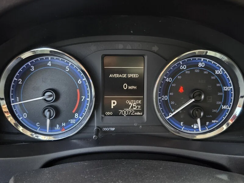 Used 2018 Slate Metallic TOYOTA LE image 28