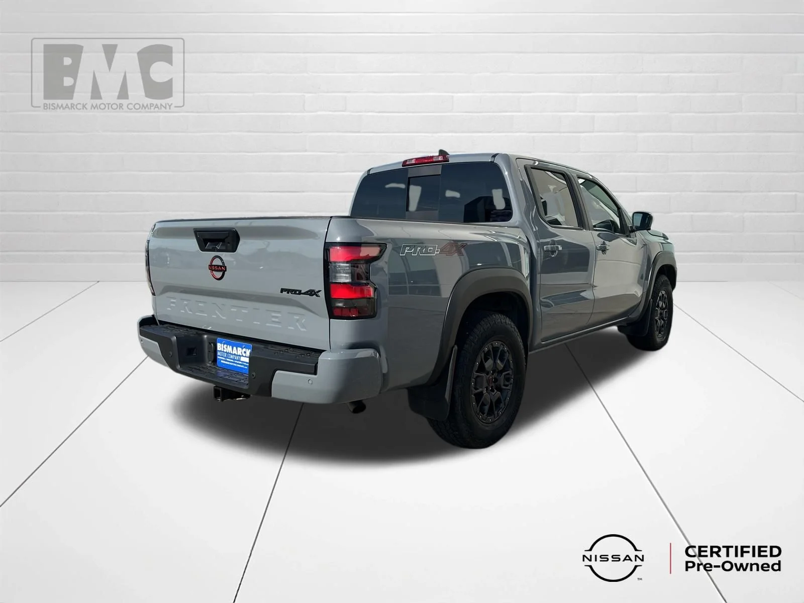 Used 2024 Gray Nissan PRO-4X image 3