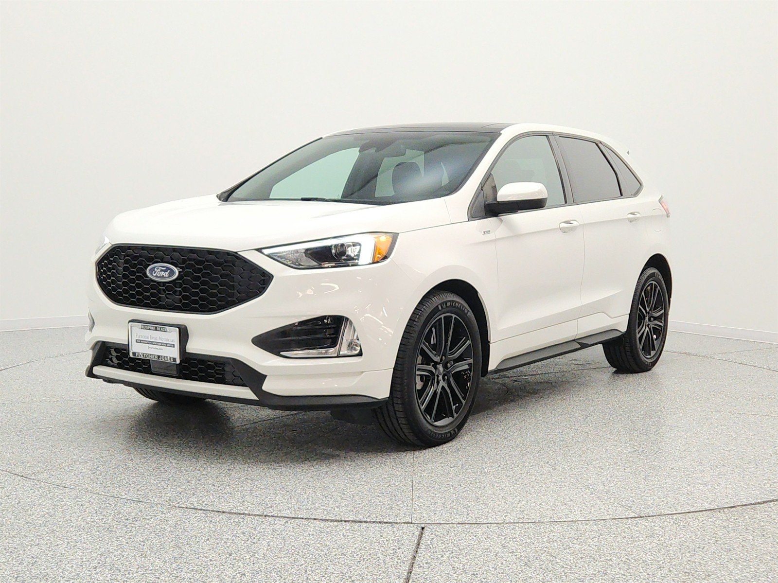 2022 Ford Edge ST-Line AWD's photo