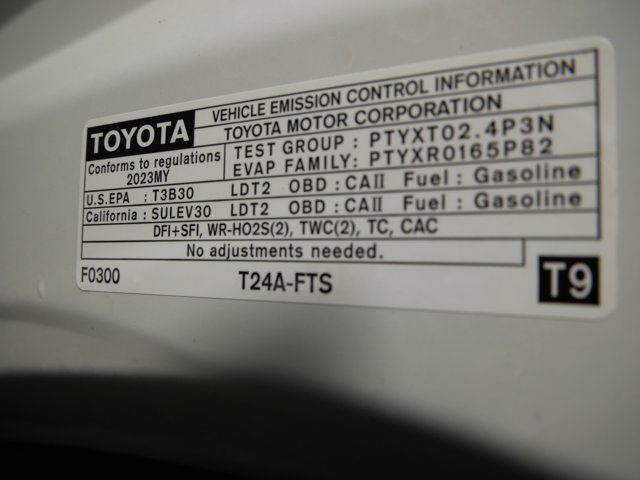 Used 2023 Wind Chill Pearl Toyota XLE image 33
