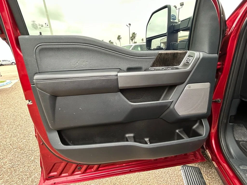 Used 2025 Red Ford Lariat image 10