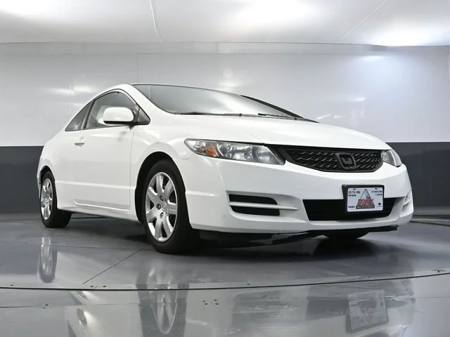 Used 2009 White Honda LX image 41