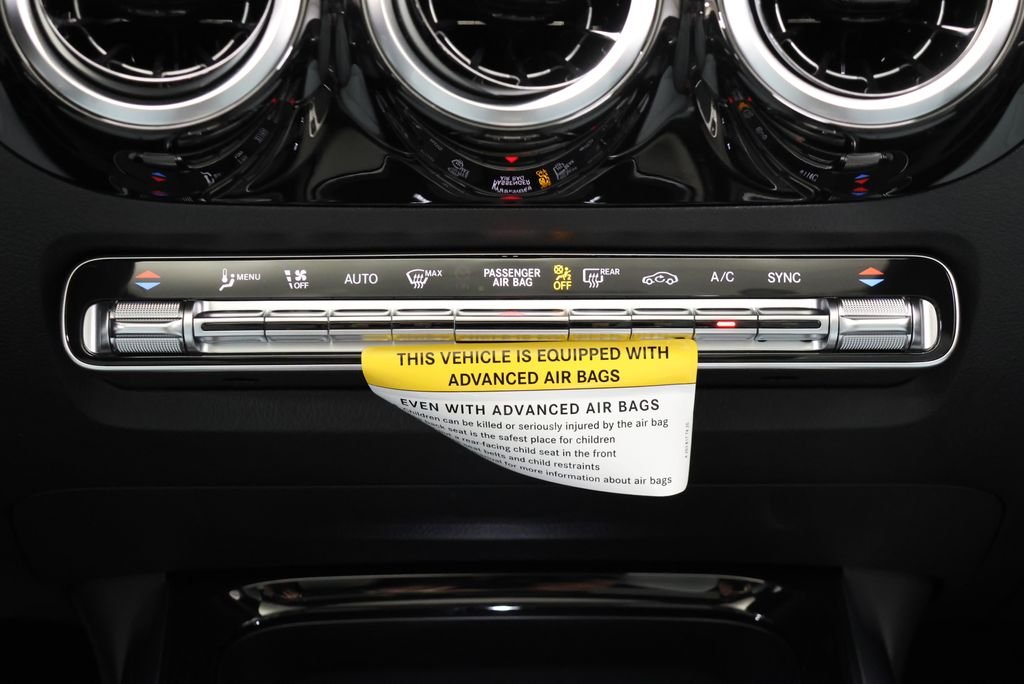 Certified Used 2026 Polar White Mercedes-Benz GLA 250 image 27