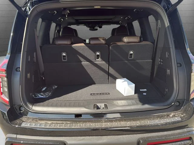 2026 Nissan Armada Platinum - Photo 17