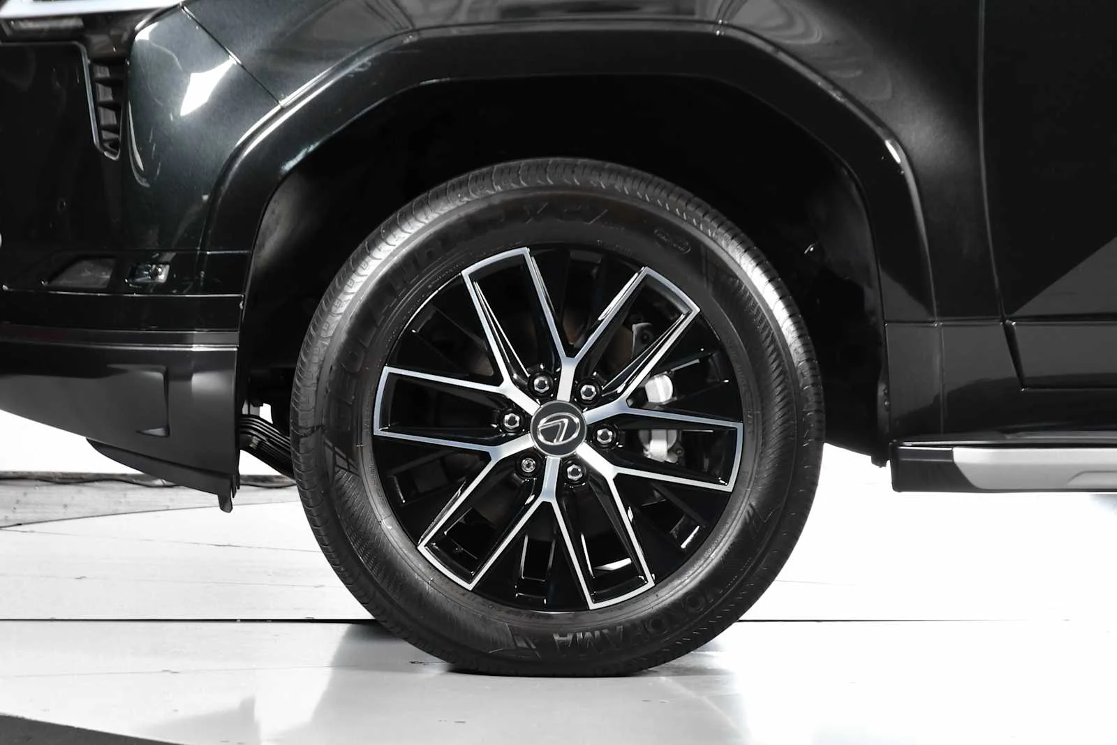 Certified Used 2024 CAVIAR Lexus Premium+ image 12