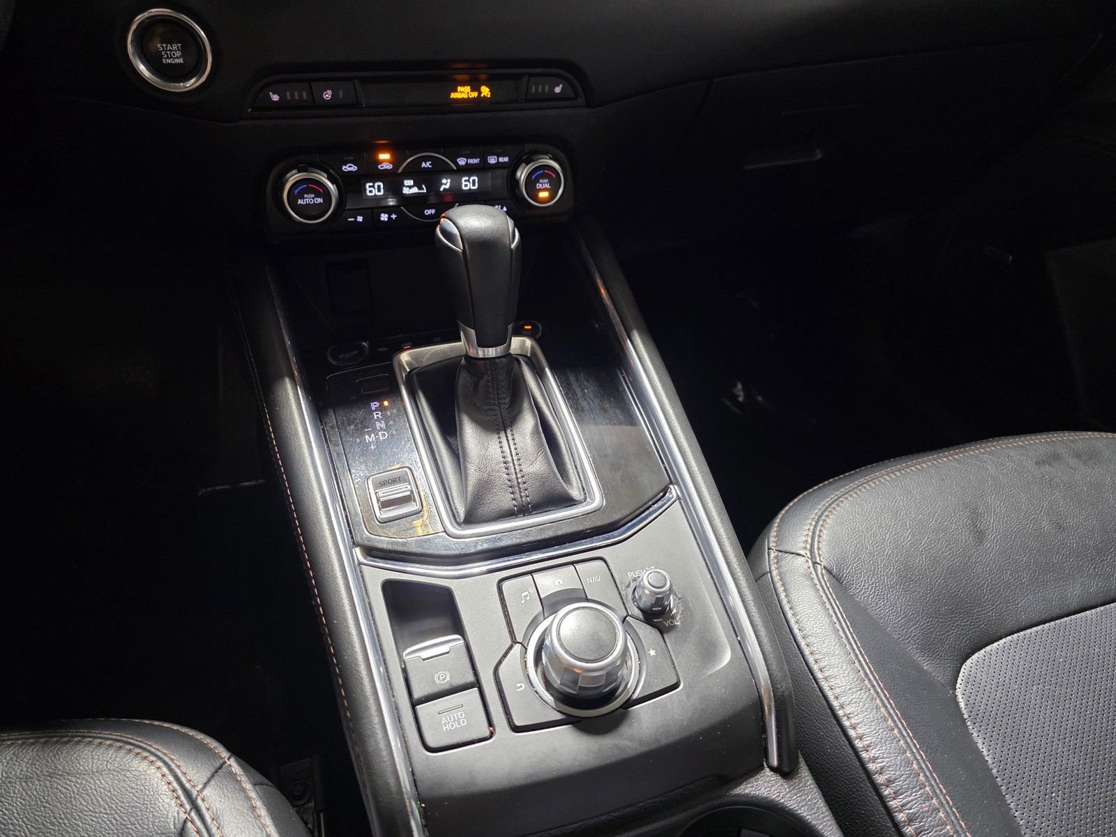 Used 2018 Snowflake White Pearl Mica Mazda Grand Touring image 28