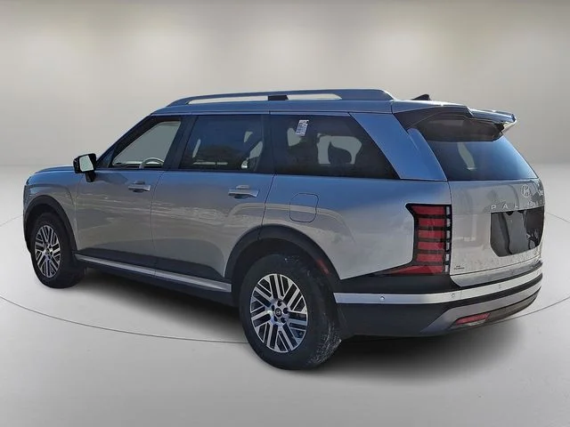 New 2026 Silver Hyundai SEL Premium image 5