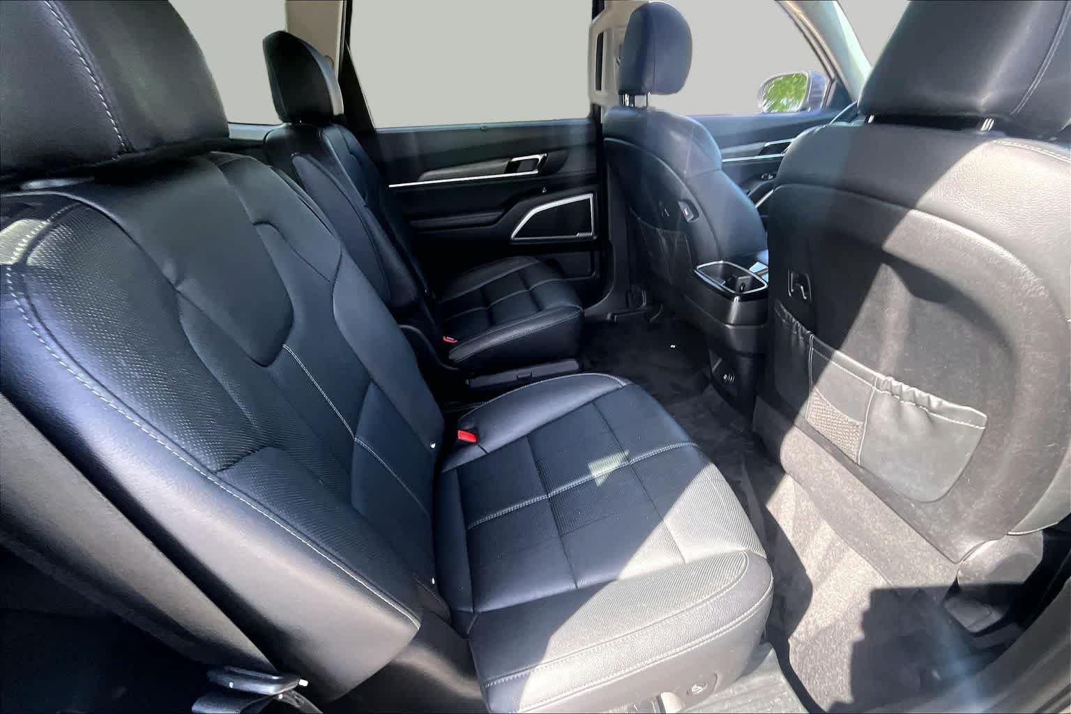 Used 2021 Gravity Grey Kia EX image 37
