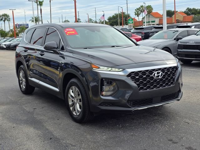 Used 2020 Gray Hyundai SE image 4