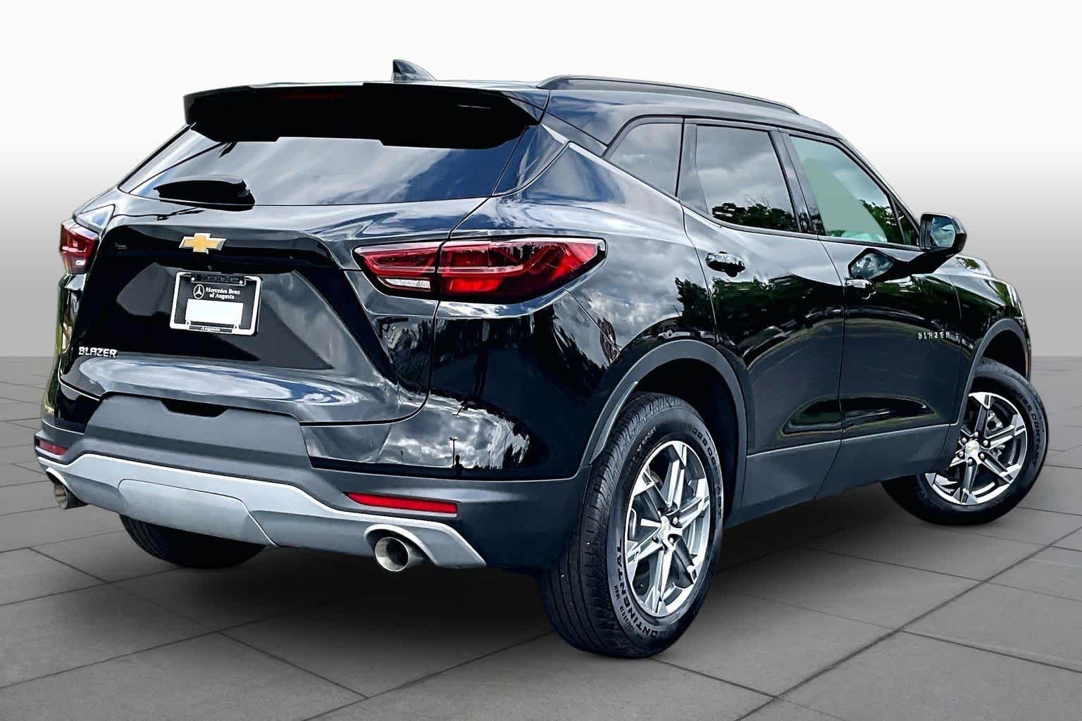 Used 2023 Black Chevrolet LT image 13