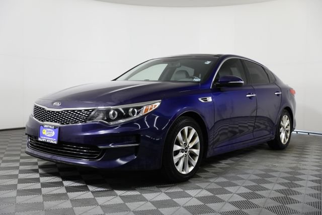 2016 Kia Optima EX AT's photo