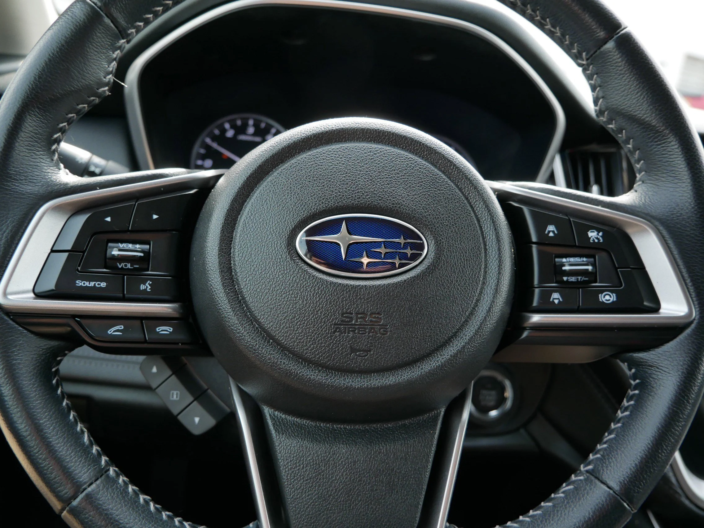 Used 2022 Magnetite Gray Metallic Subaru Limited image 25