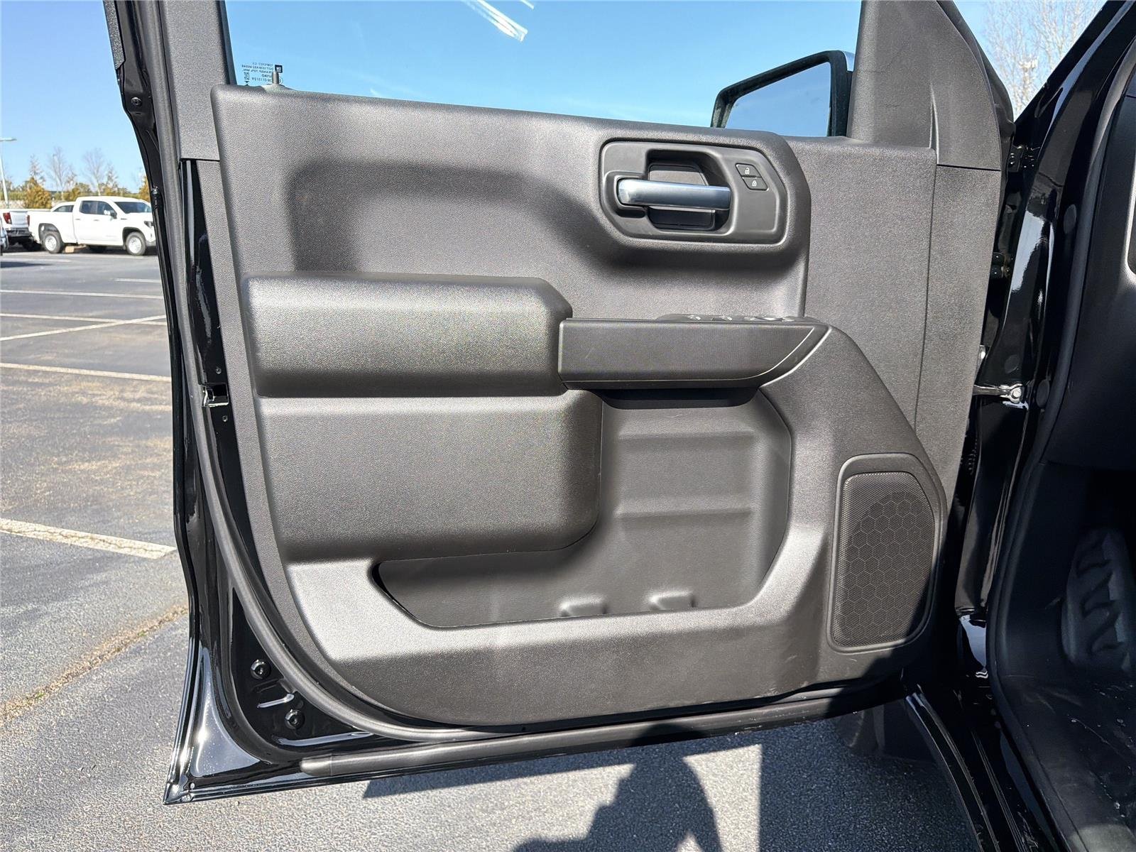 New 2026 Onyx Black GMC Pro image 8