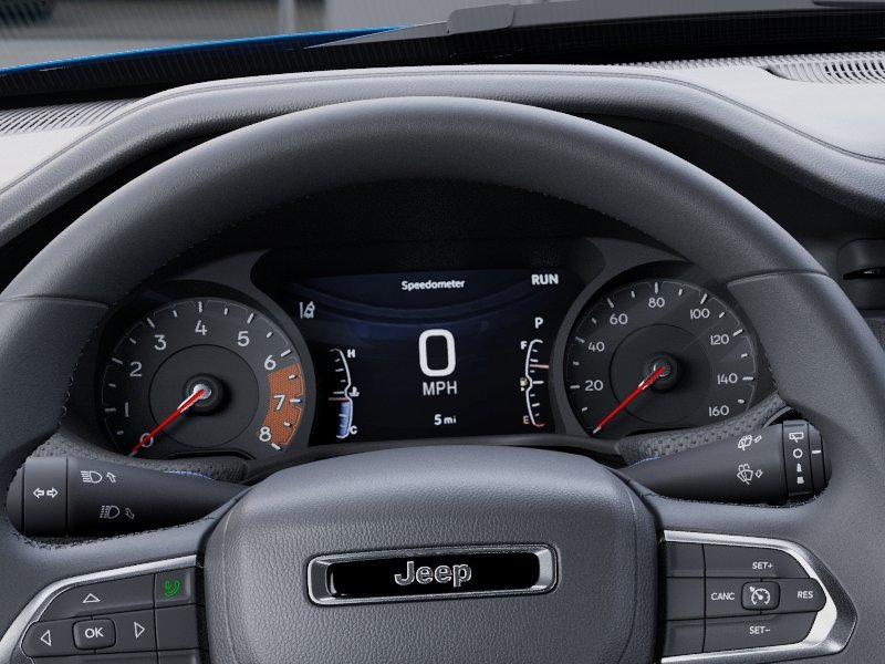 New 2026 Hydro Blue Pearl-Coat Exterior Paint Jeep Latitude image 43