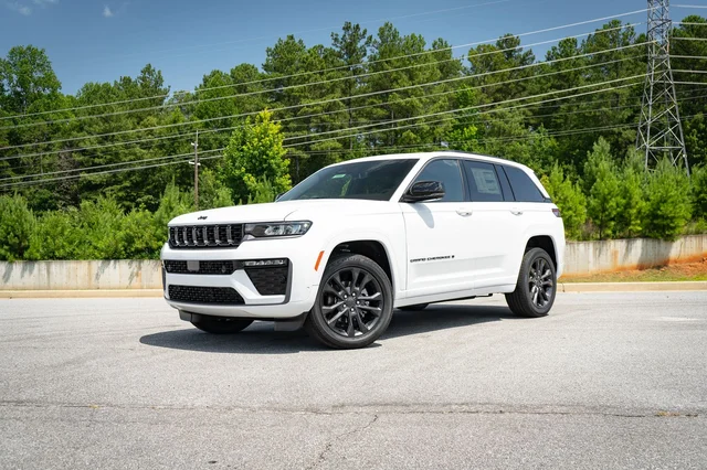 2026 Jeep Grand Cherokee Limited Reserve
