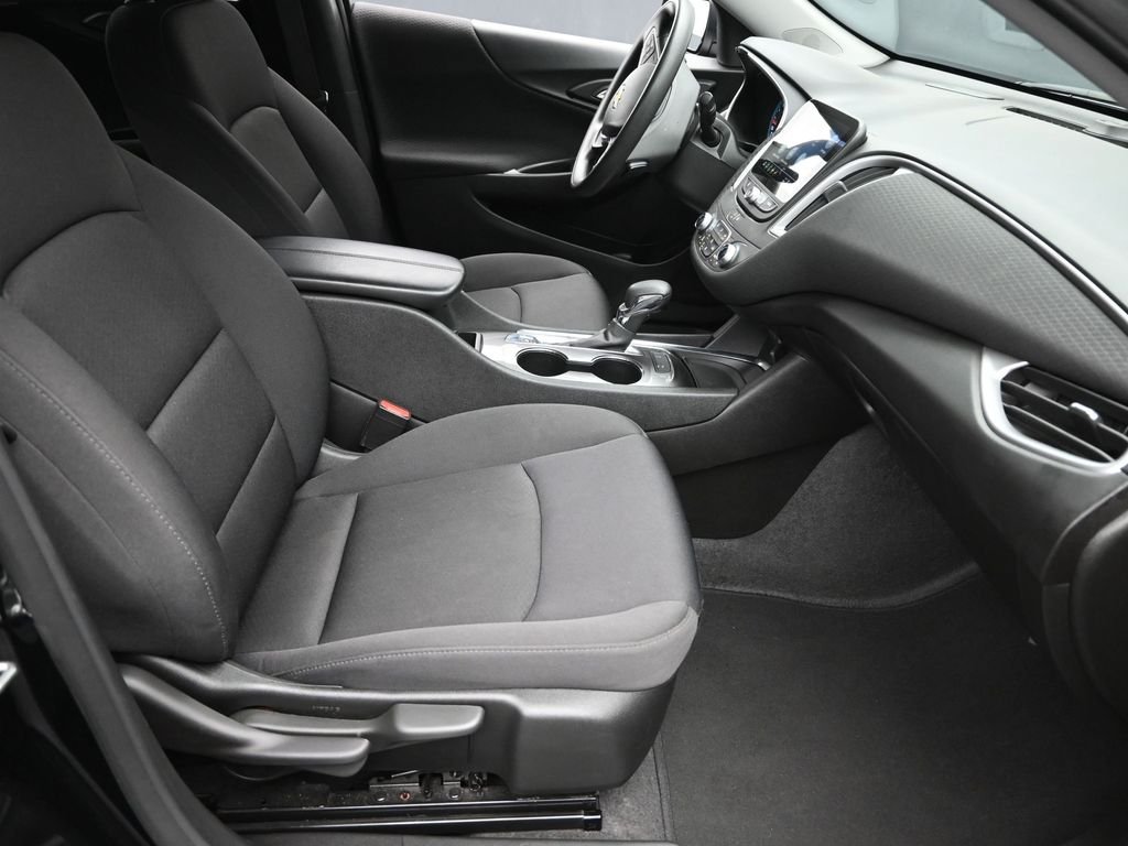 2024 Chevrolet Malibu 1LT - Photo 7