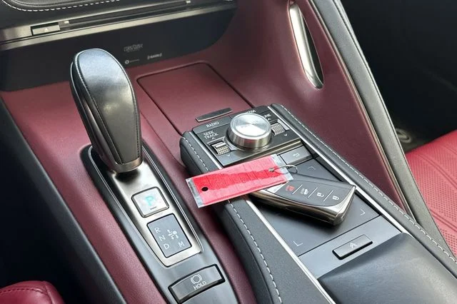 Used 2018  Lexus 500 image 10